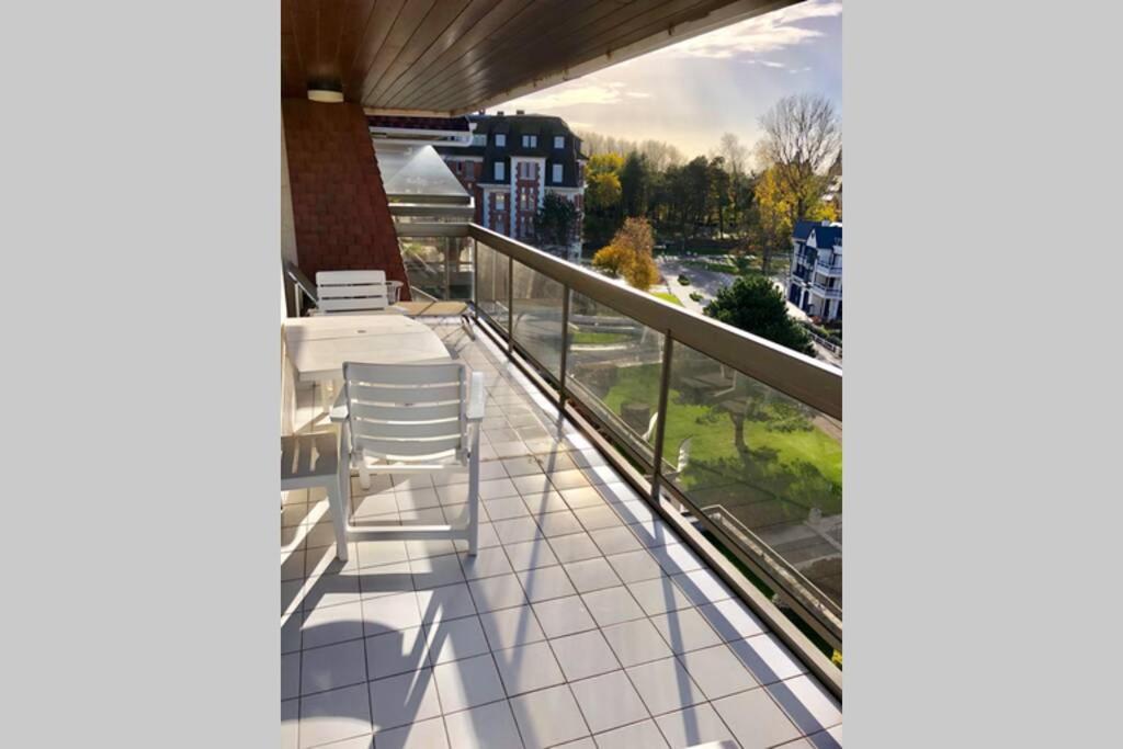 Appartement triangle d'or terrasse garage fermé Le Touquet Exterior foto